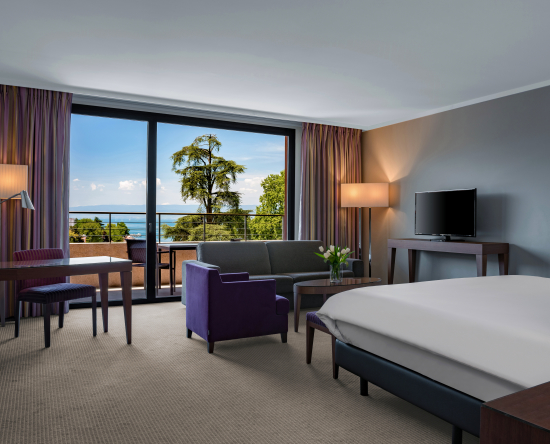 Hôtel Hilton Evian-les-Bains, France - Suite junior avec vue sur le lac